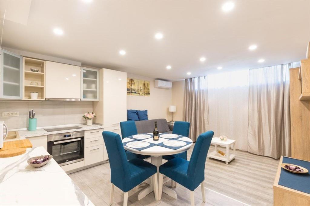City Centre'S Apartment Rijeka Buitenkant foto